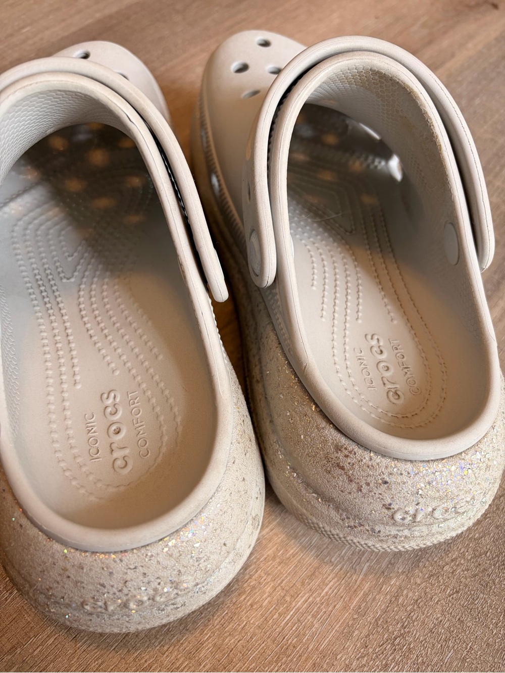 Crocs Grey Glitter Platform Clogs Shoes W6 Chunky Platform - Picture 4 of 5